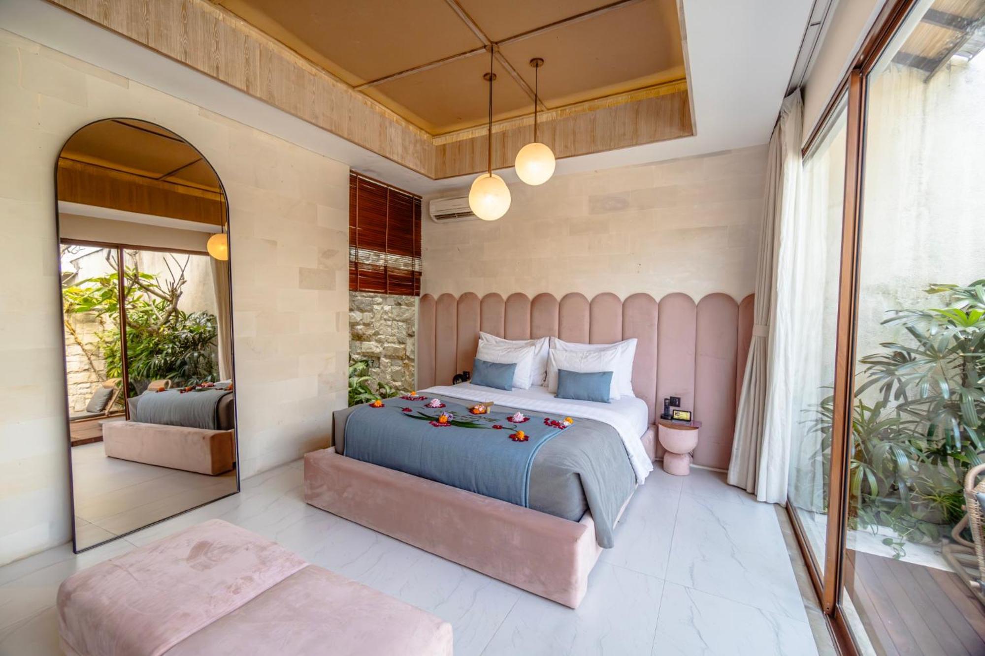 La Vie Villa Seminyak By Ini Vie Hospitality Legian Dış mekan fotoğraf