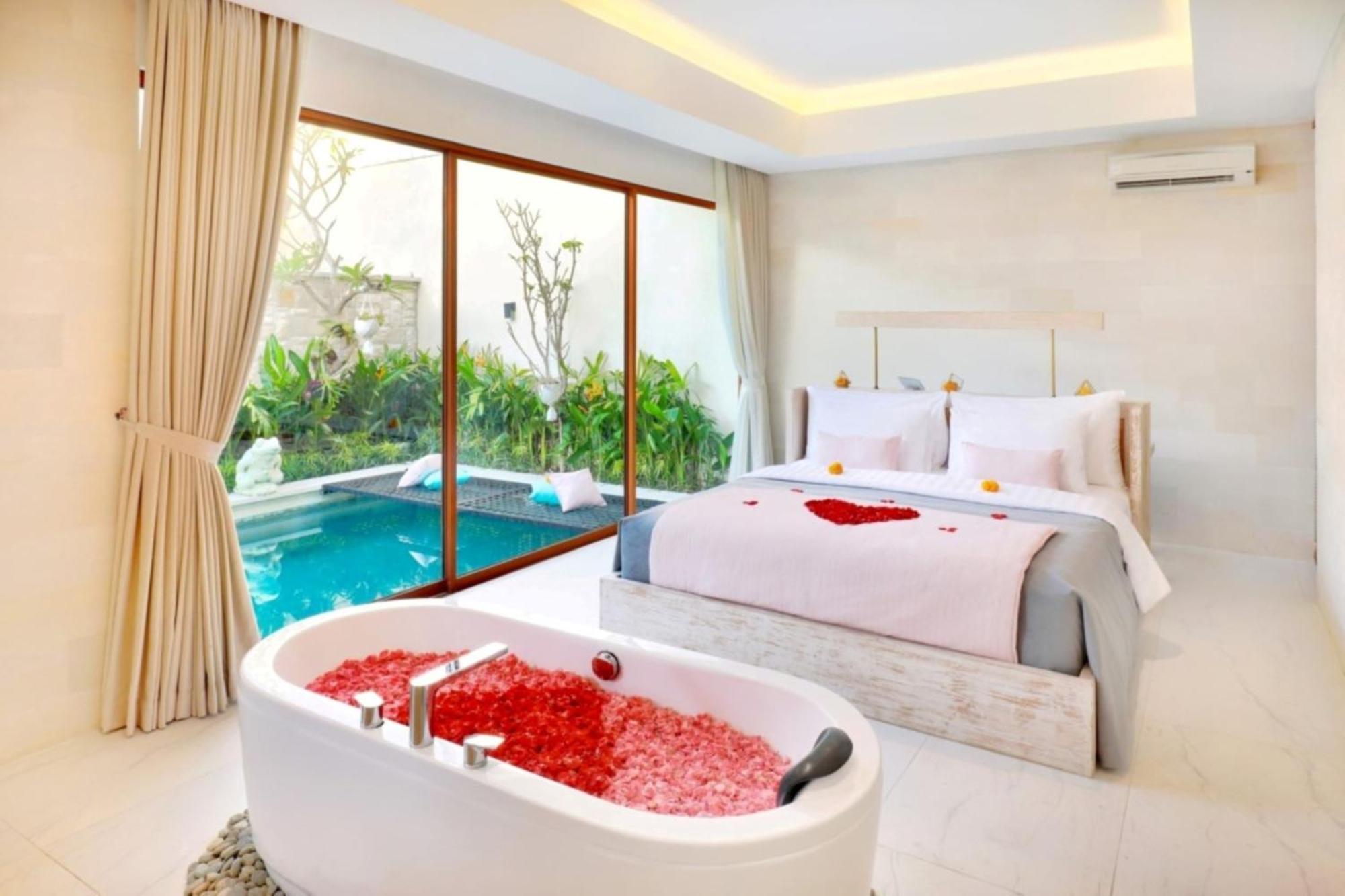 La Vie Villa Seminyak By Ini Vie Hospitality Legian Dış mekan fotoğraf