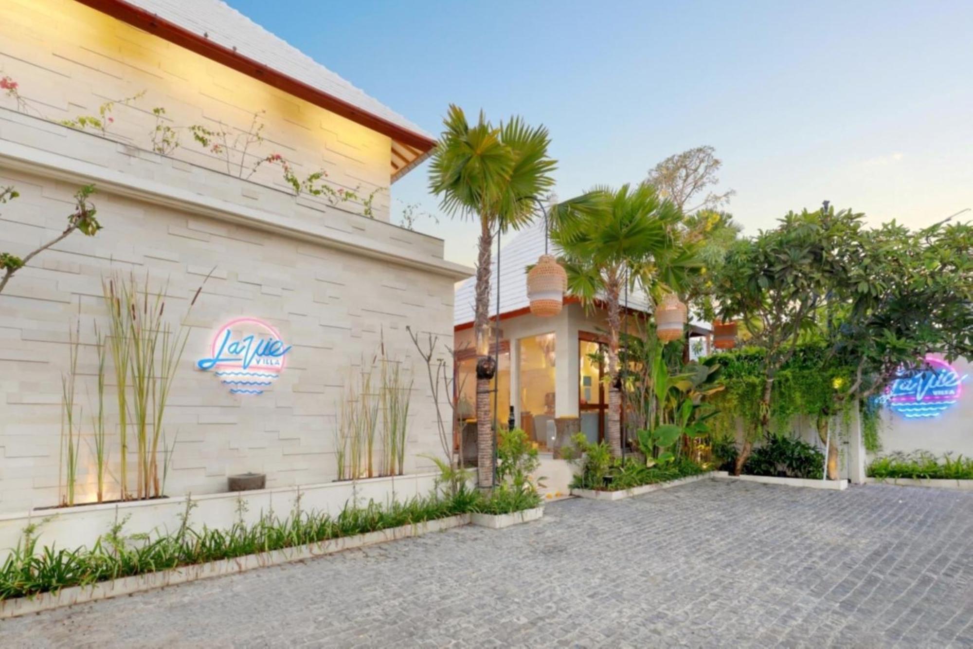 La Vie Villa Seminyak By Ini Vie Hospitality Legian Dış mekan fotoğraf