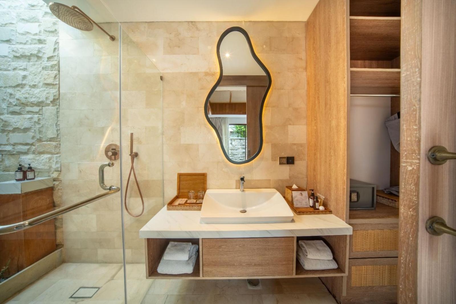 La Vie Villa Seminyak By Ini Vie Hospitality Legian Dış mekan fotoğraf